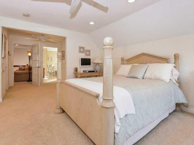 Building Photo - ****Cranston/Newbury Village – Exclusive T...