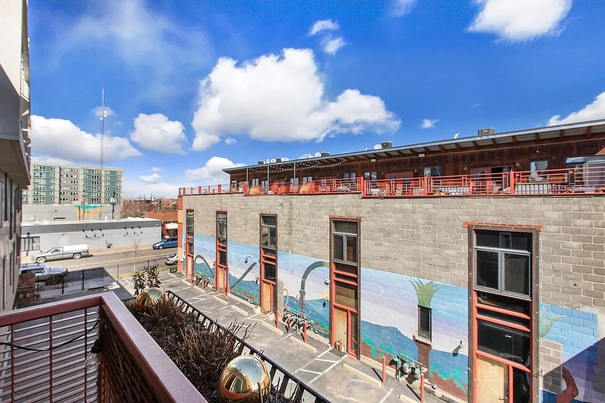 Building Photo - 2340 Curtis Street