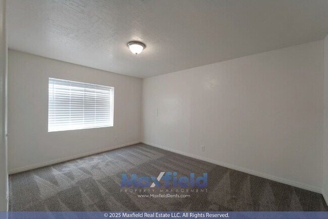Building Photo - SHORT TERM LEASE AVAIL - 6BD 4BTH 2GAR - Home in Lehi - 6 Month Lease available