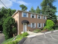 Building Photo - 125 Rock Run Rd