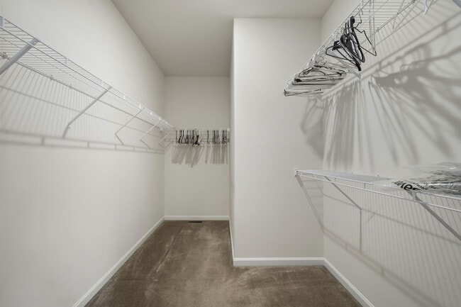 Building Photo - 307 Farmhouse Trail