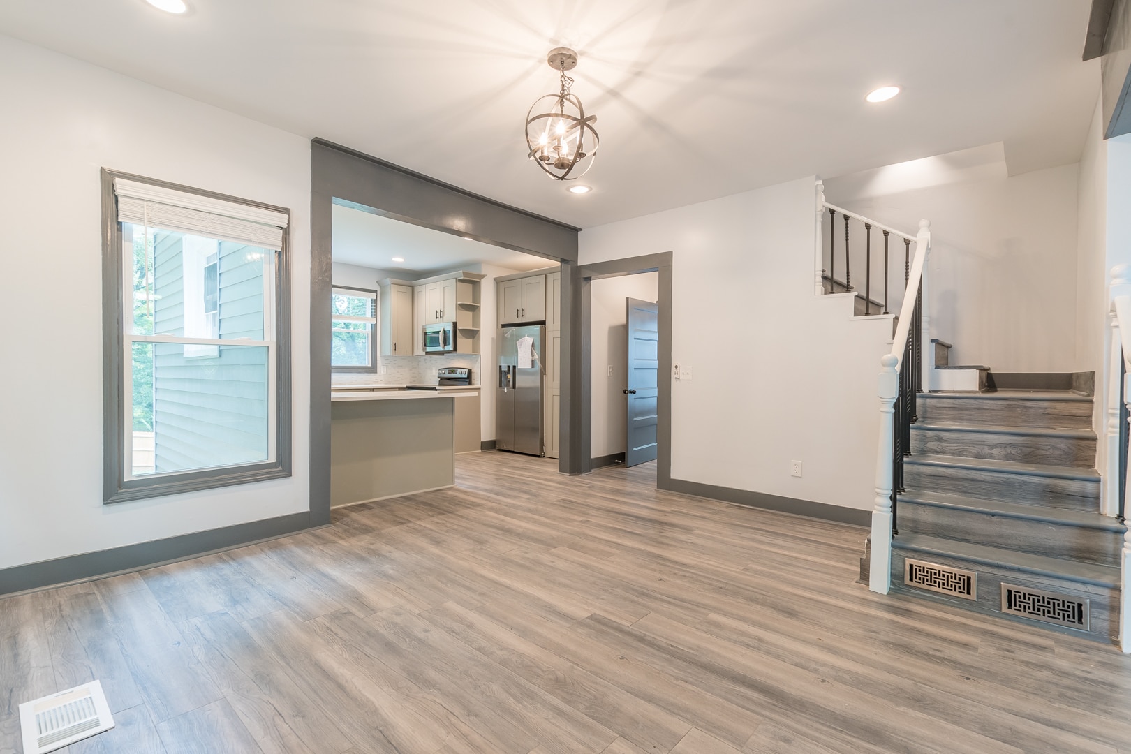 Building Photo - 1393 Westview Dr SW