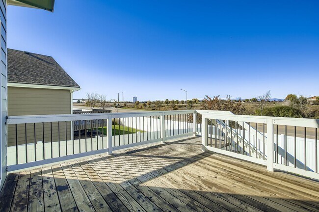 Building Photo - 464 Wind River Dr