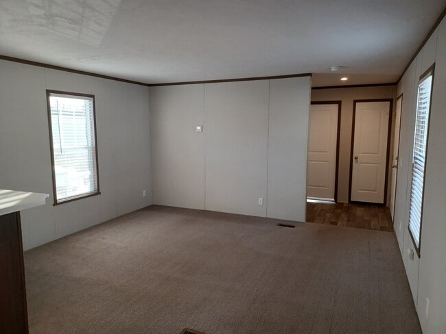 Building Photo - 5200 Champagne Dr