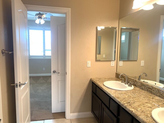 Building Photo - Four Bedrooms, Loft, and Downstairs Bedroo...