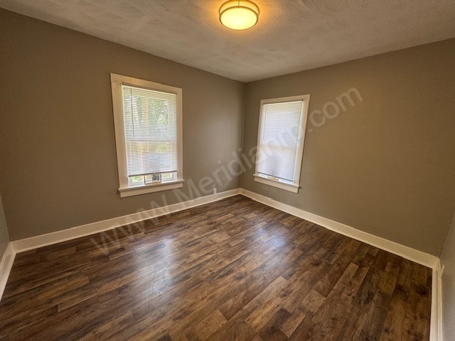 Building Photo - 1233 W Wildwood Ave