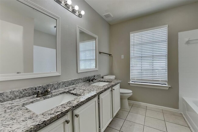 Building Photo - 3615 Darnell Ct