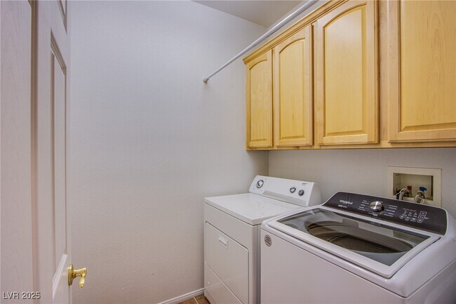 Building Photo - 326 Newcastle Bridge Ct