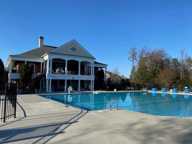 Community Club house / Pool - 200 Durston Loop