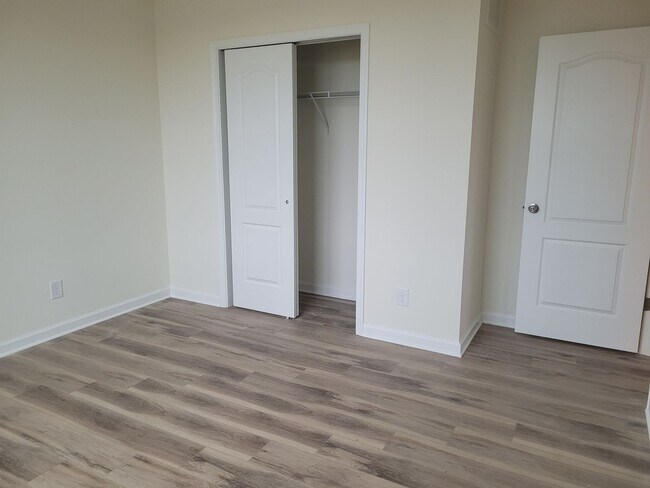 Building Photo - Brand New luxury home! Close to Delaware beaches