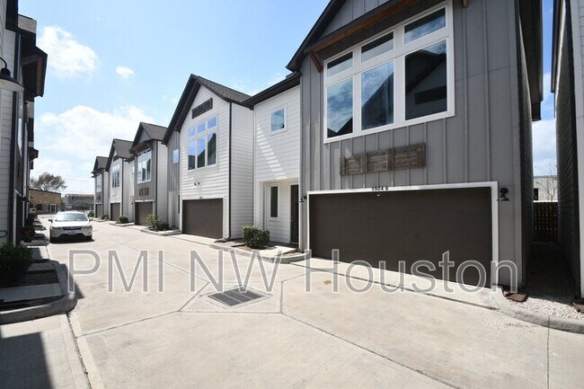 Building Photo - 5904 Gardendale Dr