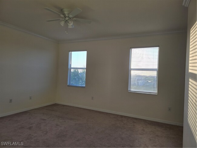 Building Photo - 2760 Blossom Wy