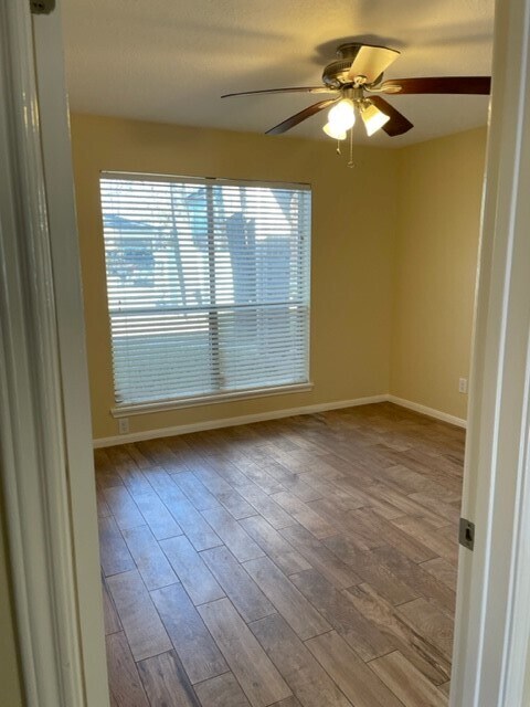 3rd bedroom - 29015 Waltham St