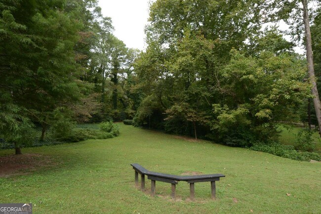 Building Photo - 282 Ardmore Cir NW