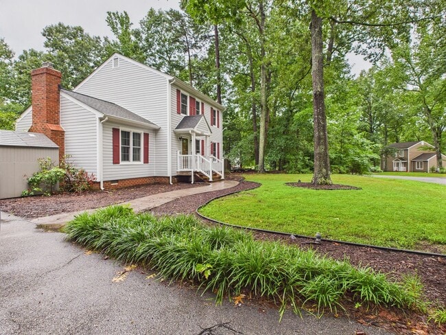 Building Photo - 8621 Sunset Knoll Rd