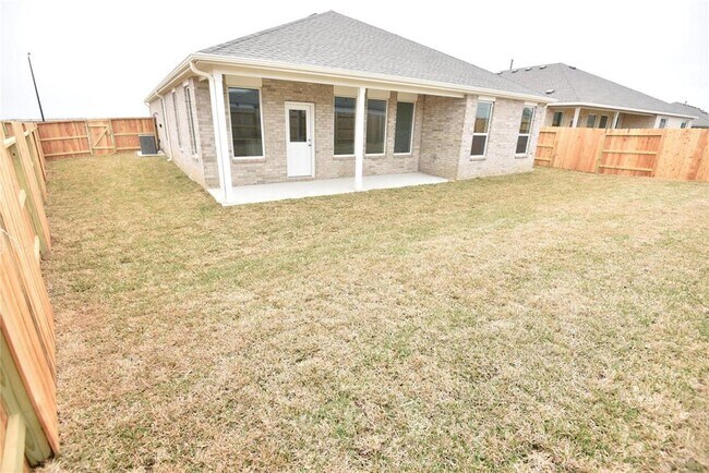 Building Photo - 16531 Mesquite Fld Dr