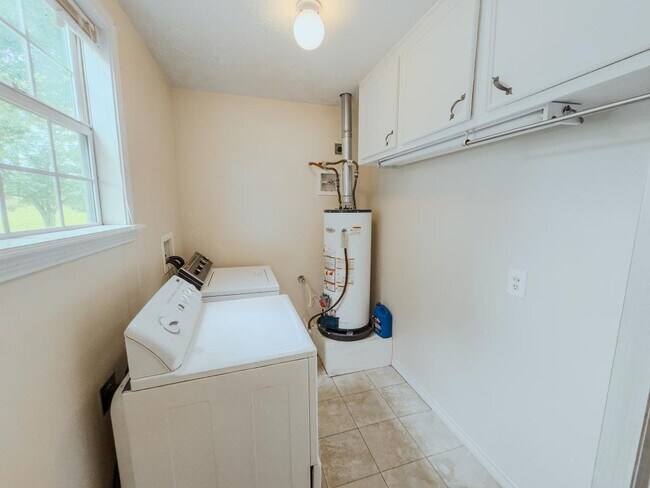 Building Photo - 476 Co Rd 118