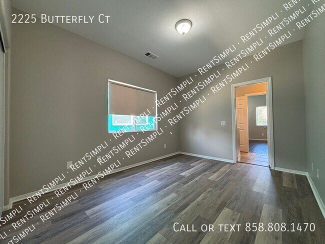 Building Photo - 2225 Butterfly Ct