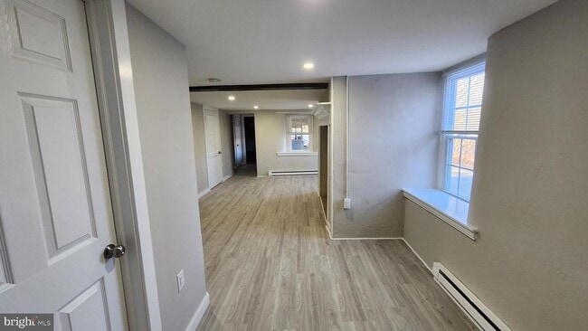 Building Photo - 57 S Limekiln Pike