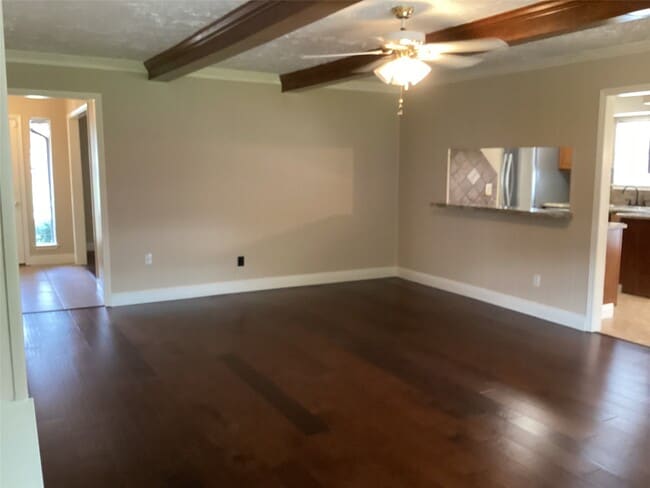 Building Photo - 2031 Millhouse Rd