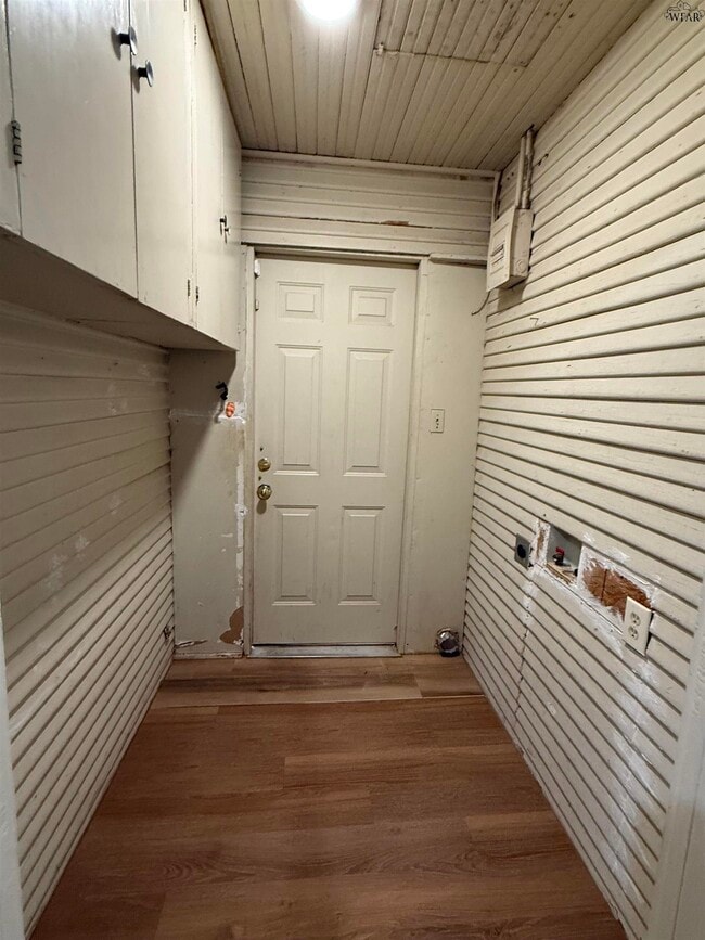 Building Photo - 2137 Avenue E