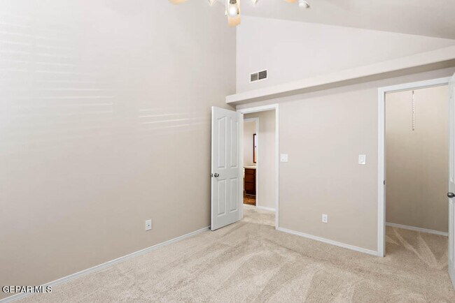 Building Photo - 1412 Cidra Del Sol Dr