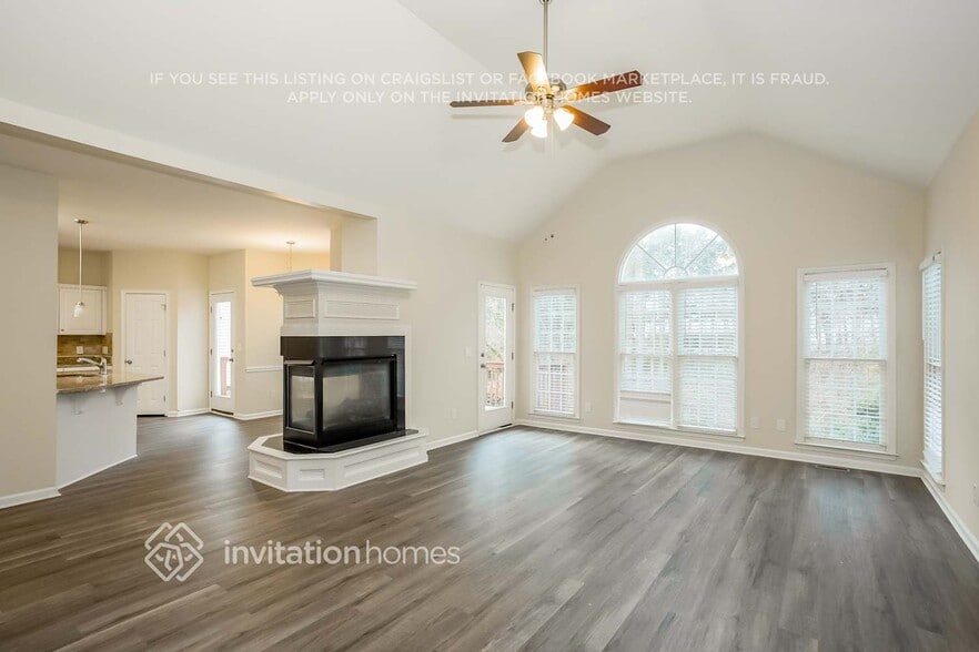 Building Photo - 17509 Cambridge Grove Dr