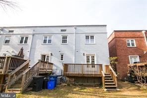 Building Photo - 6747 Kenwood Forest Ln