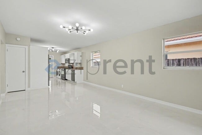 Building Photo - 1650 Jackson St