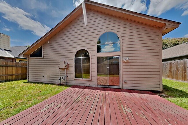 Building Photo - 8538 Sparkling Springs Dr