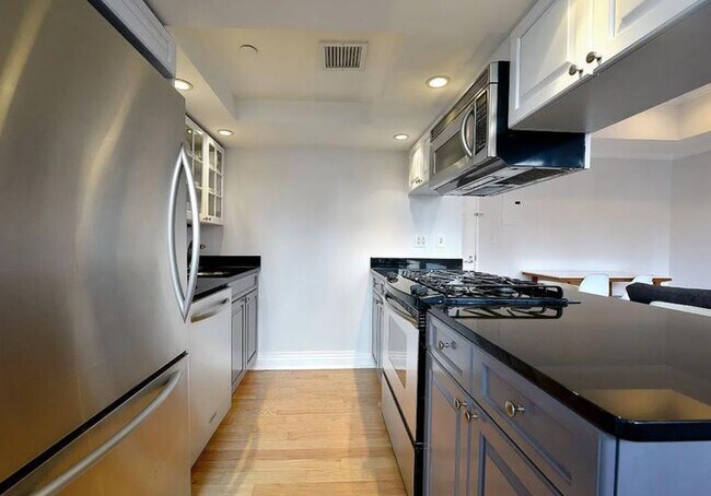 Building Photo - 1 bedroom in New York NY 10007