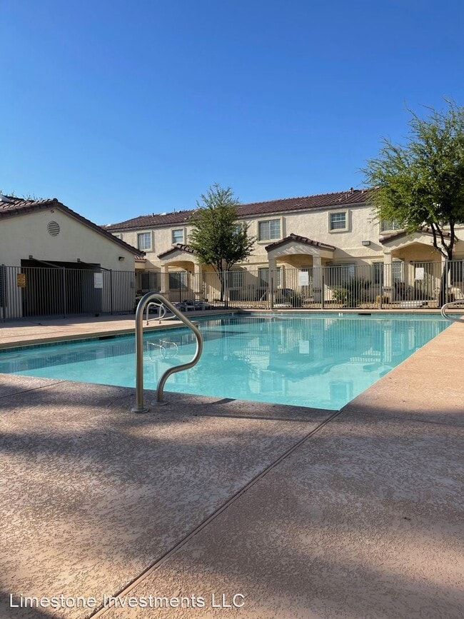 5330 E Charleston Blvd 5330 E Charleston Blvd Las Vegas NV 89142