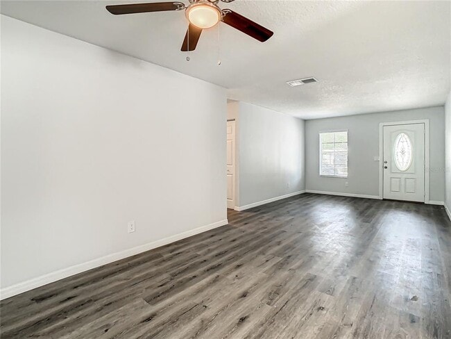 Building Photo - 2918 46th Ave S