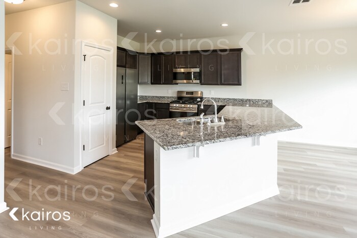 Building Photo - 23248 Cinder Dr