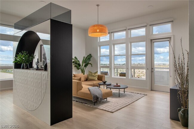 Building Photo - 11055 S Las Vegas Blvd