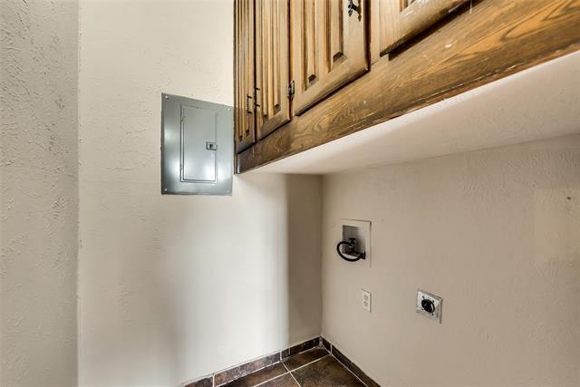 Building Photo - 403 Arborview Dr