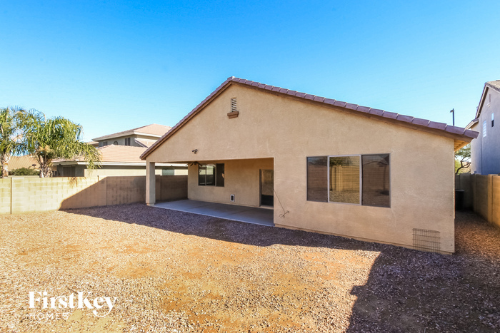 Building Photo - 32874 N Pebble Creek Dr