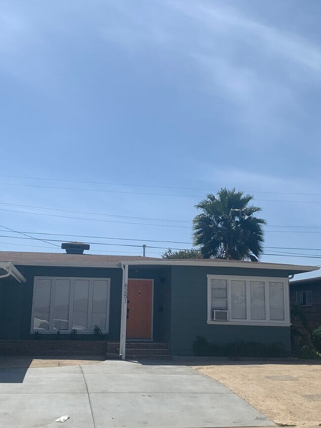 Building Photo - 6249-6253 Mary Lane Drive