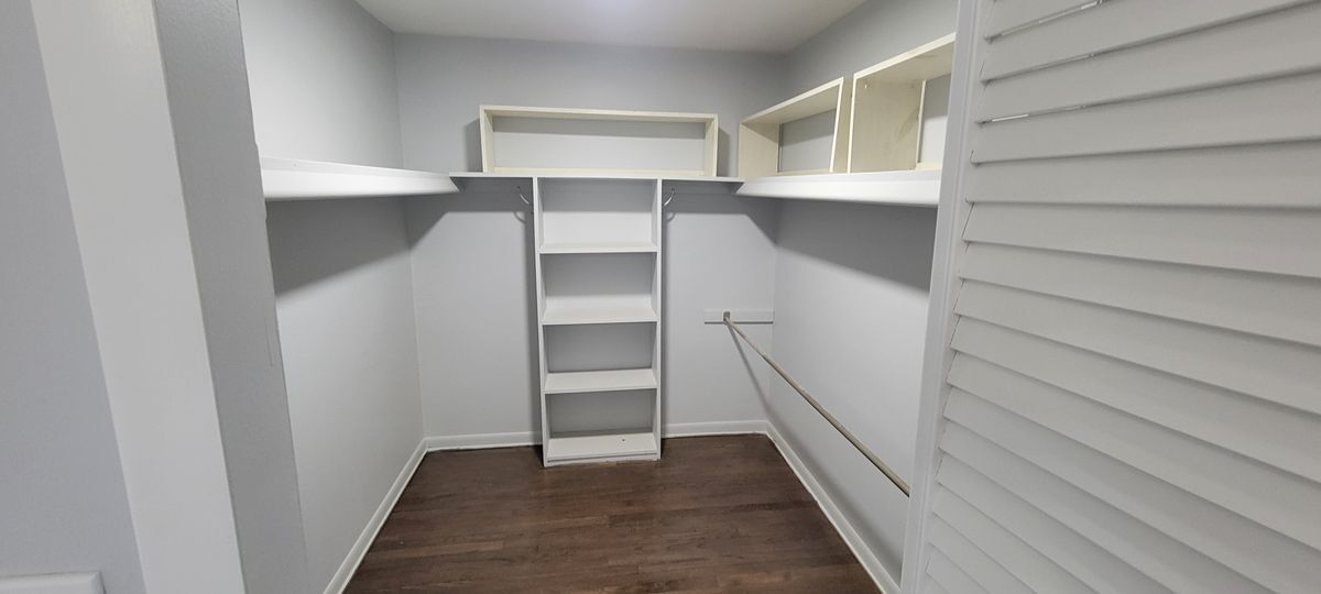 Building Photo - 35527 Springvale St