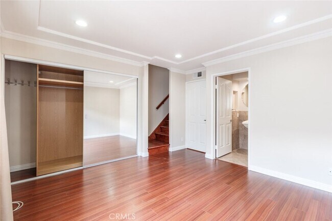 Building Photo - 14631 Dickens St