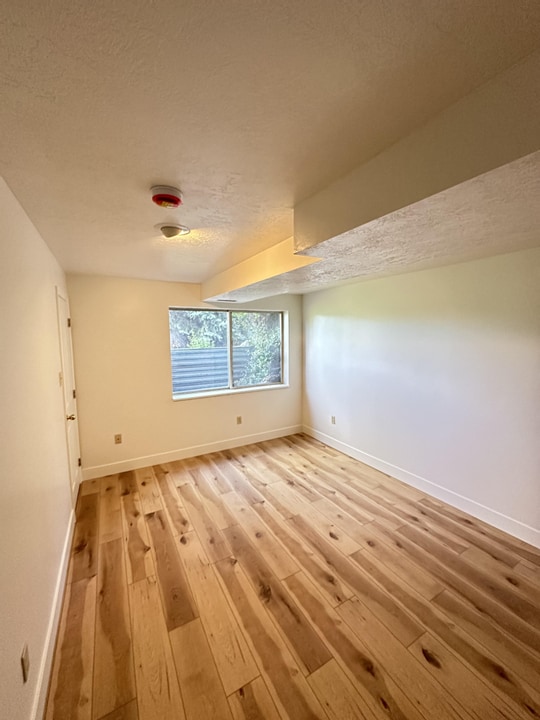 Building Photo - 10218 Snow Iris Way