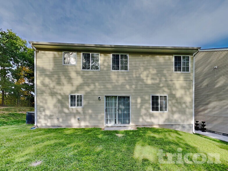 Building Photo - 1650 Coryton Way