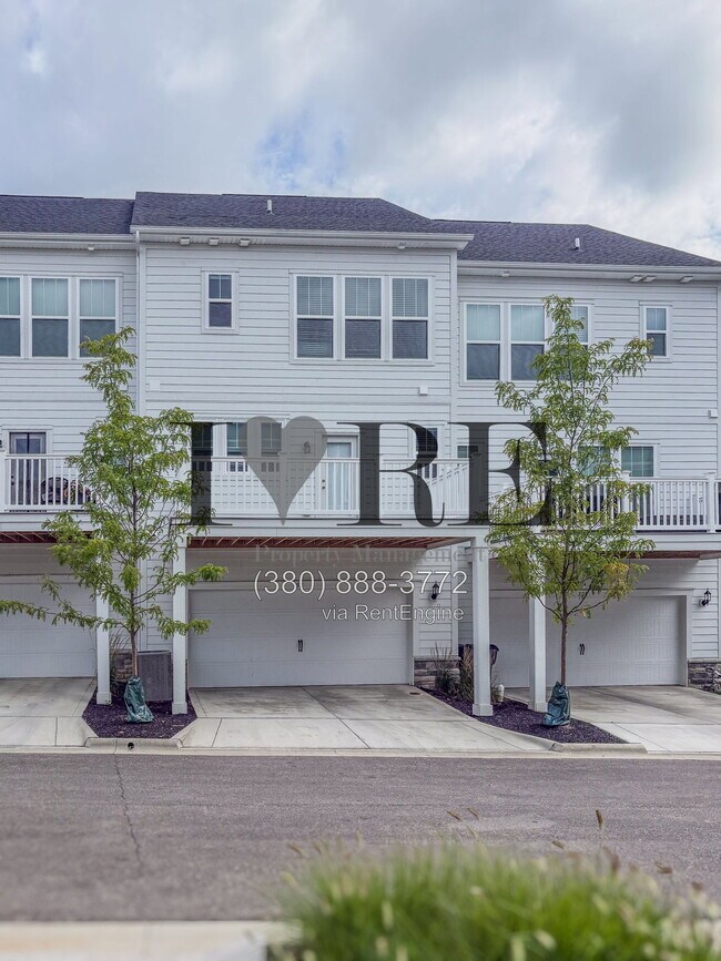 Building Photo - 357 Hockberry Ave