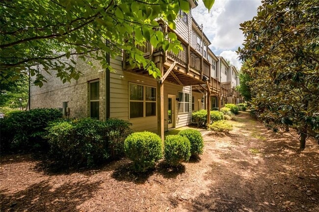 Building Photo - 2184 Haydon Ln