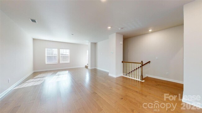 Building Photo - 2518 Arbor Loop Dr