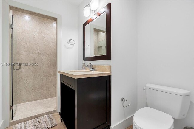 Building Photo - 415 Rovino Ave