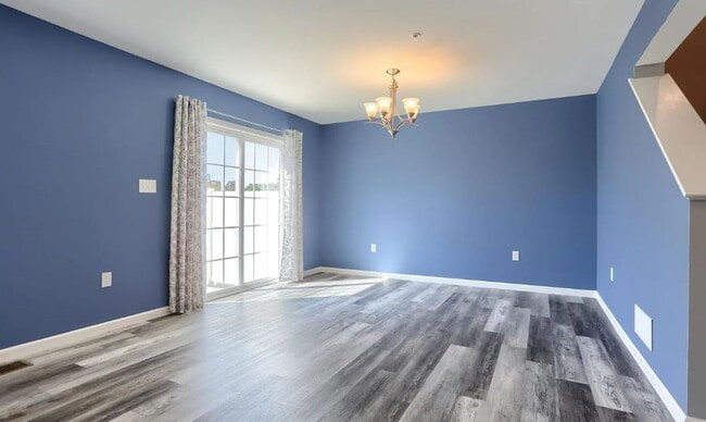 Building Photo - 2317 Bartlett Rd