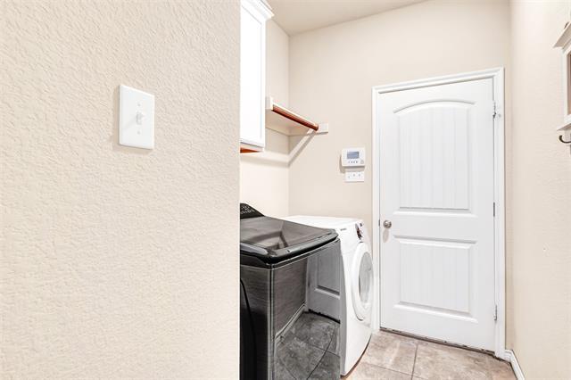 Building Photo - 10100 Levelland Pl