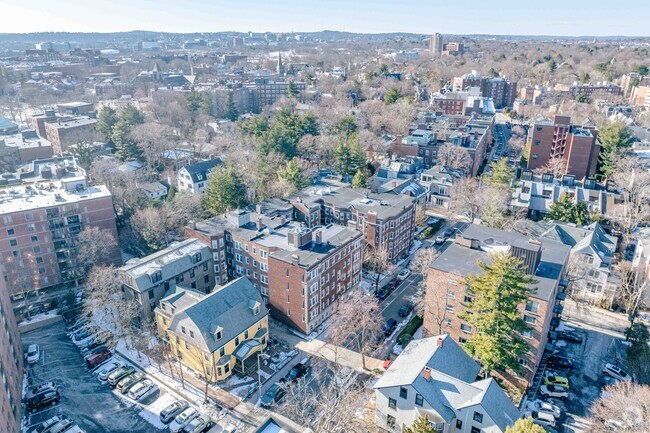 Aerial Context - 8 Chauncy St