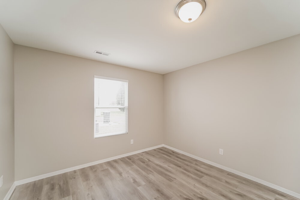 Building Photo - 5221 Valcourt Rd